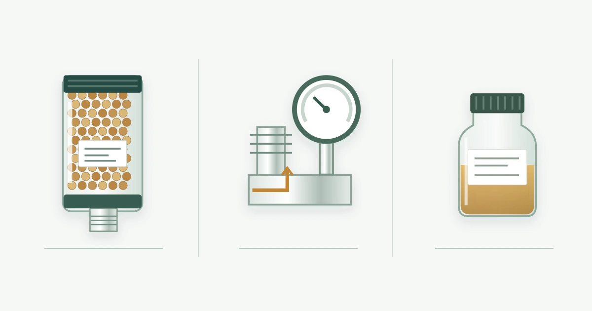 Three separate sources of evidence: the desiccant indicator, the air path and a representative oil sample